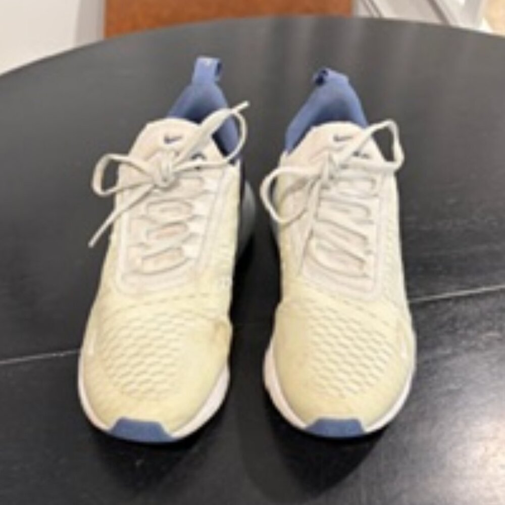 Women's Nike Air Max 270's Blue and Tan Size 8.5